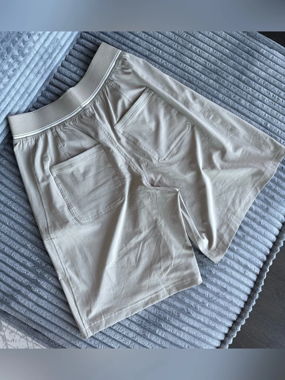 Women Lululemon Shorts Size S